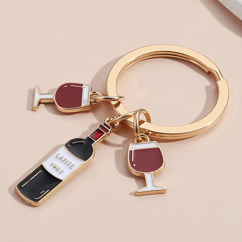 Enamel Wine & Beer Keychain – Trendy Bar-Themed Key Ring for Bags, Cars & Gifts