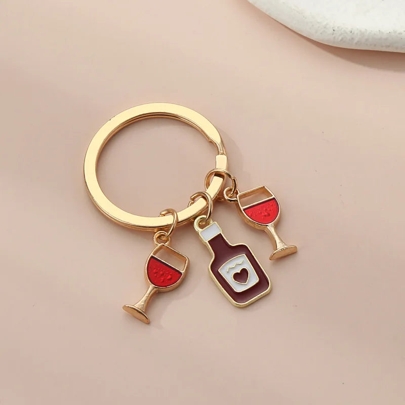 Enamel Wine & Beer Keychain – Trendy Bar-Themed Key Ring for Bags, Cars & Gifts