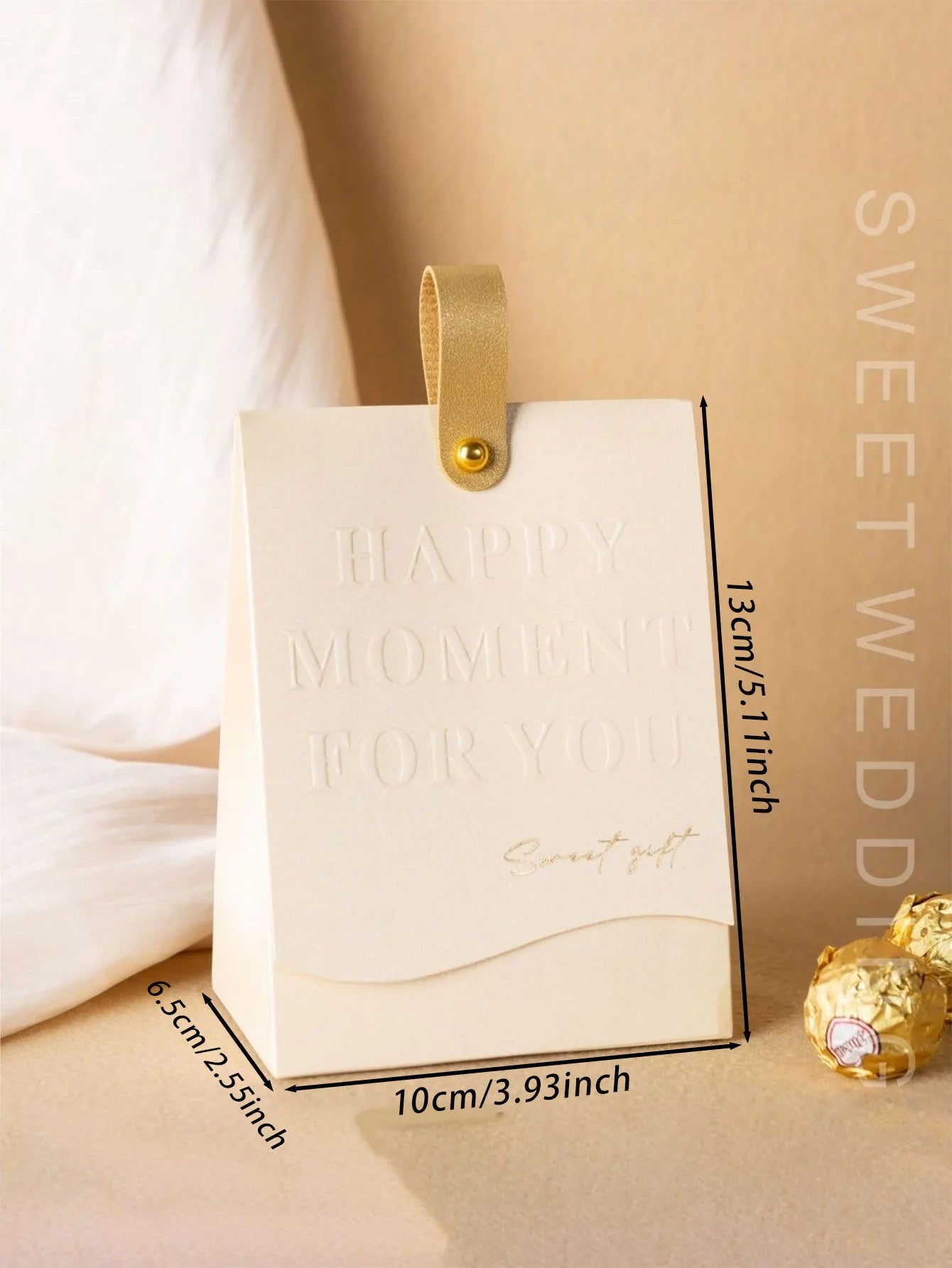 Luxury Portable Wedding Candy Boxes – 10pcs Creative Paperboard Gift Bags with Leather Handle
