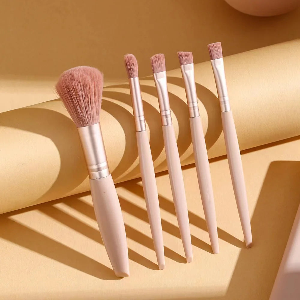 5-Piece Makeup Brush Set – Portable Cosmetic Kit with Mirror & Foldable Storage Case