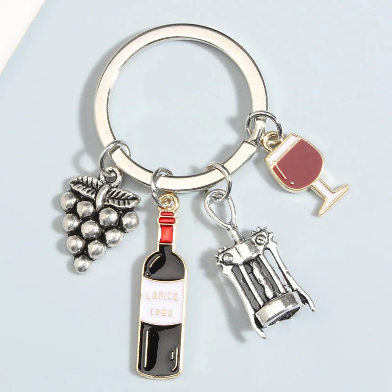Enamel Wine & Beer Keychain – Trendy Bar-Themed Key Ring for Bags, Cars & Gifts