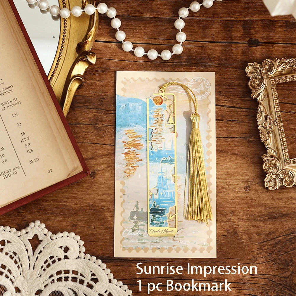 Retro Floral Metal Bookmark – Elegant Hollow Design with Tassel for Readers & Writers
